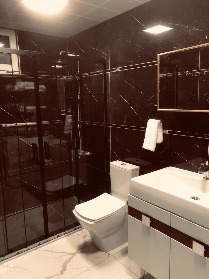 Appartamento Helios House Antalia Esterno foto